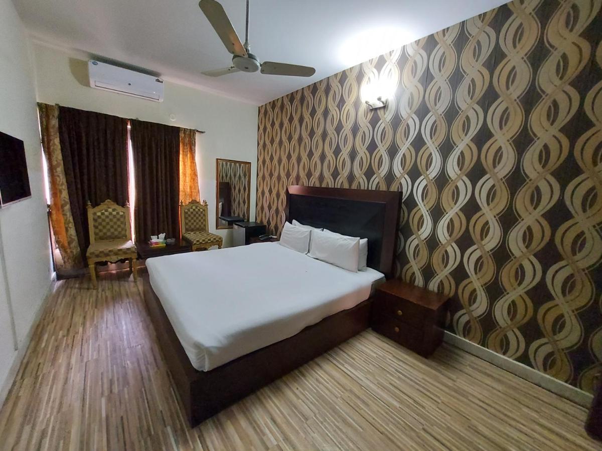 Casa Blanca Boutique Guest House Исламабад Екстериор снимка