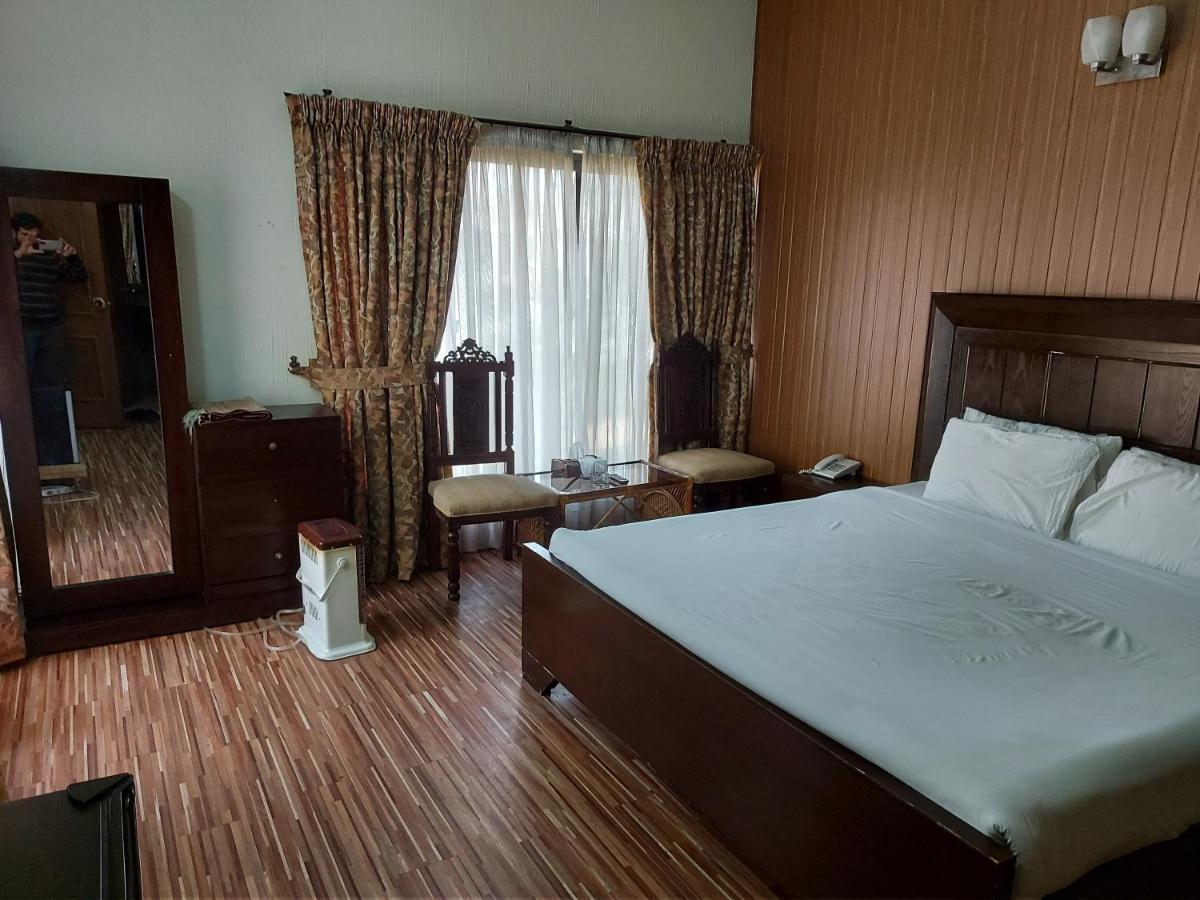 Casa Blanca Boutique Guest House Исламабад Екстериор снимка