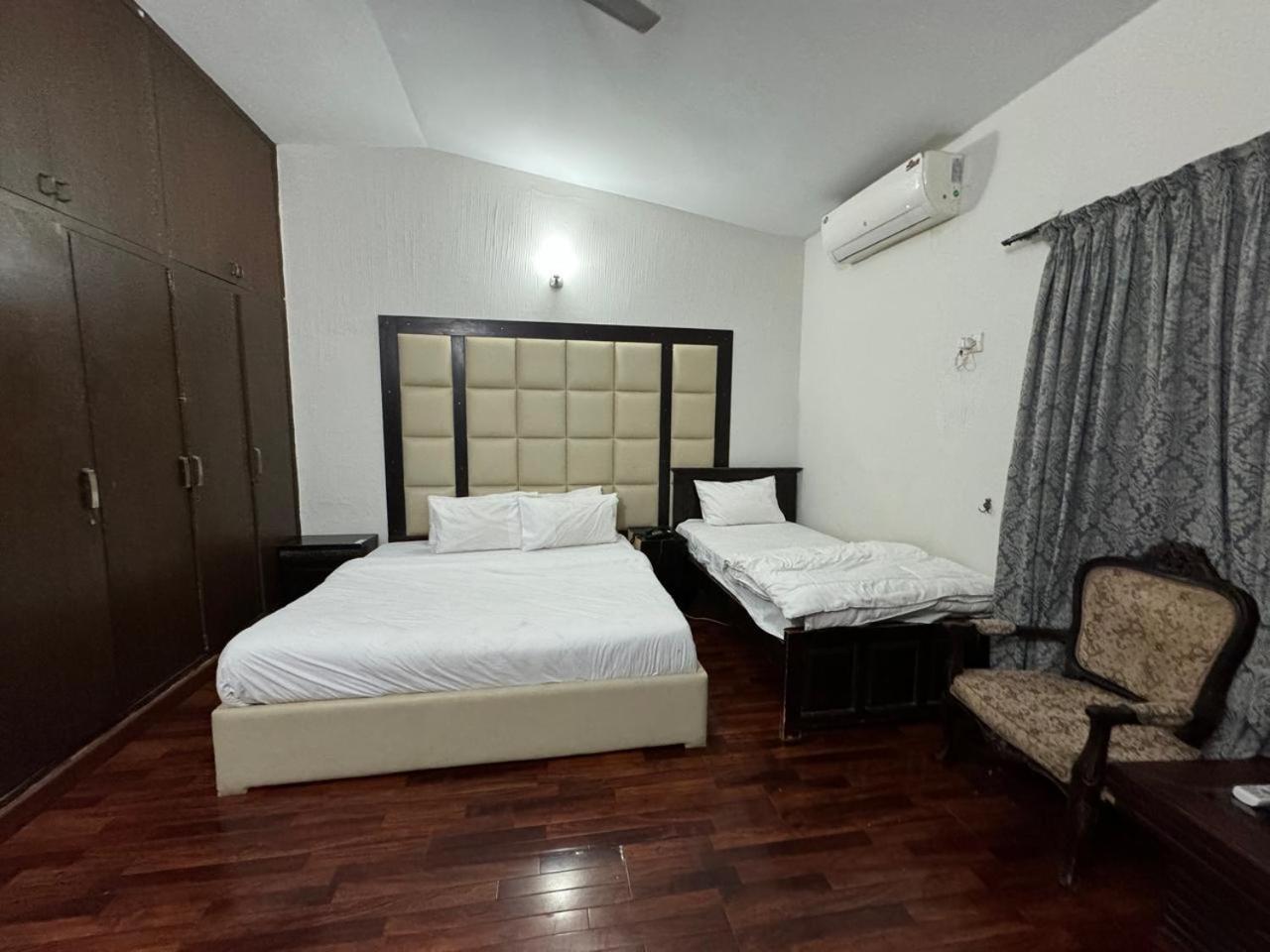 Casa Blanca Boutique Guest House Исламабад Екстериор снимка