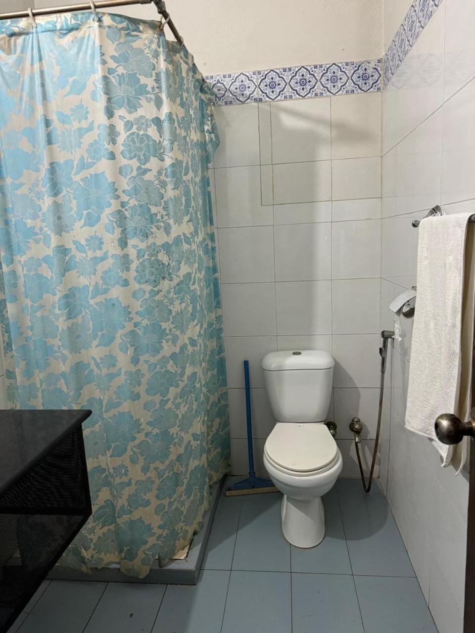 Casa Blanca Boutique Guest House Исламабад Екстериор снимка