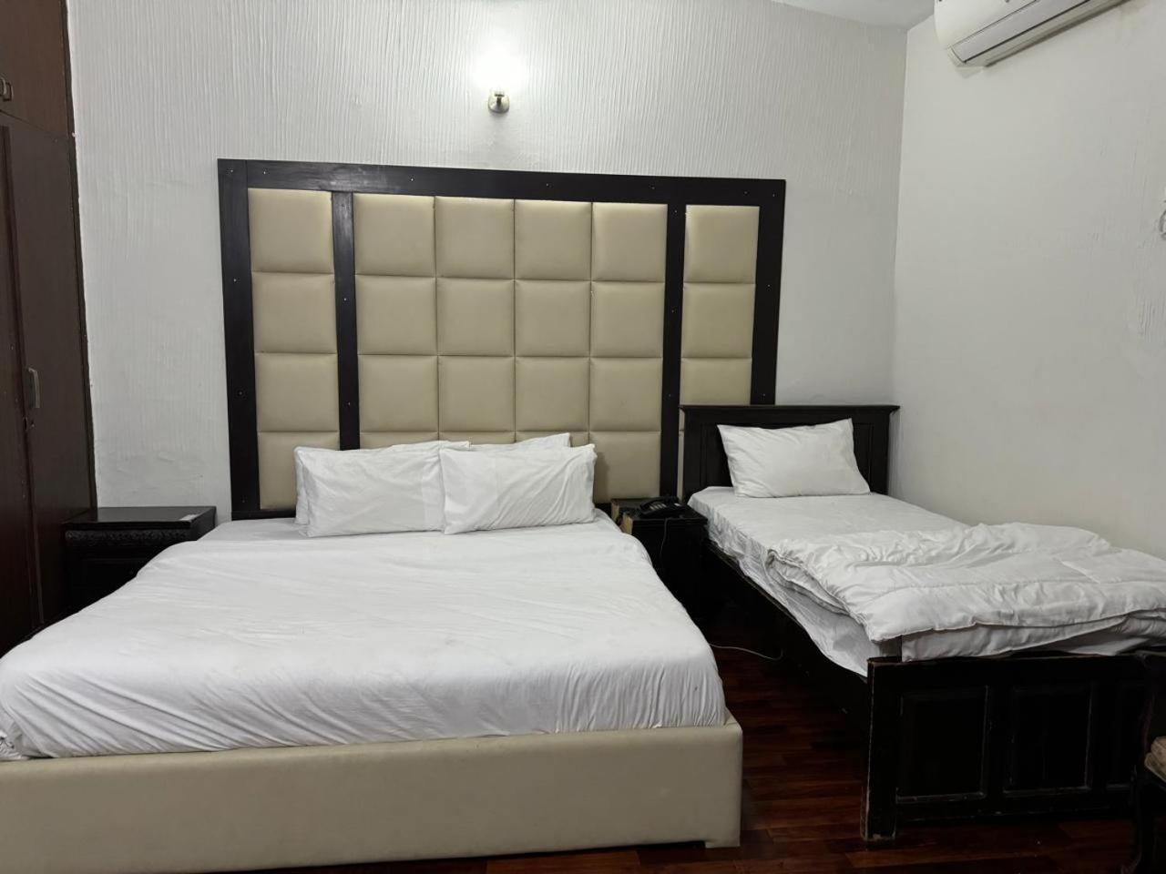Casa Blanca Boutique Guest House Исламабад Екстериор снимка