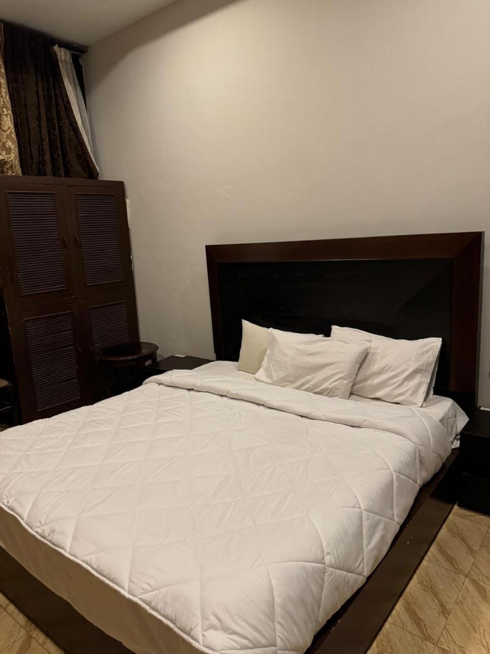 Casa Blanca Boutique Guest House Исламабад Екстериор снимка