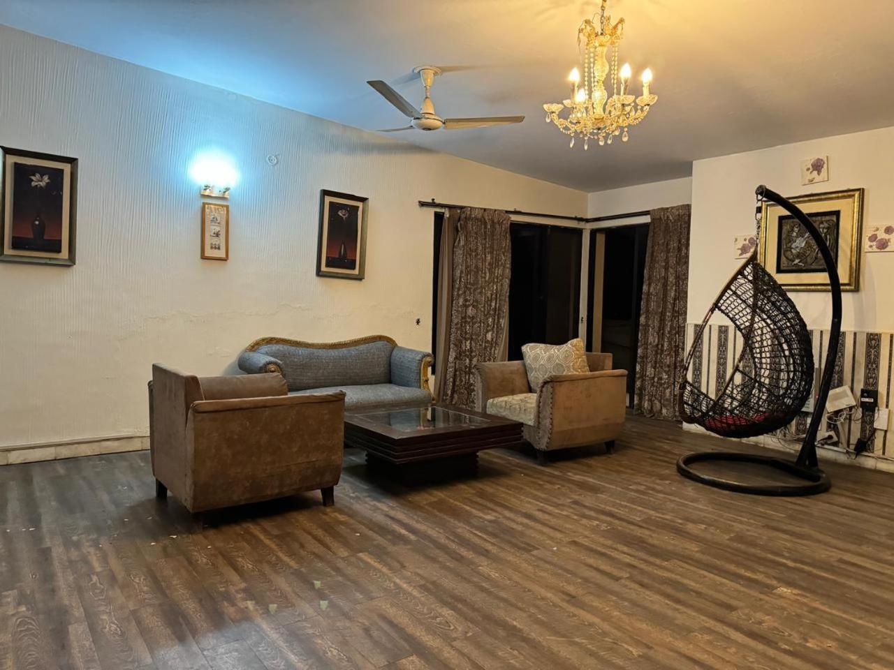 Casa Blanca Boutique Guest House Исламабад Екстериор снимка