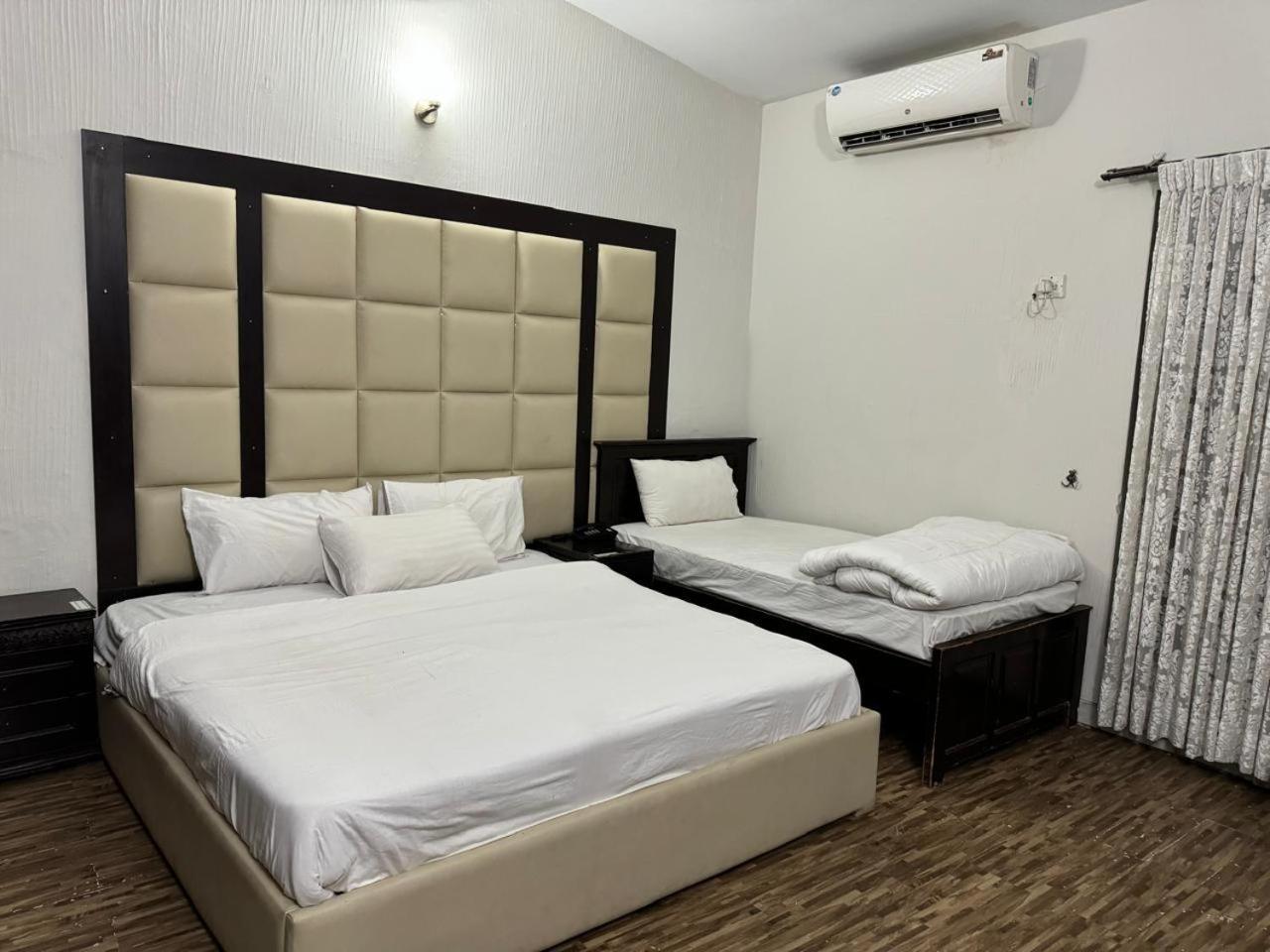 Casa Blanca Boutique Guest House Исламабад Екстериор снимка