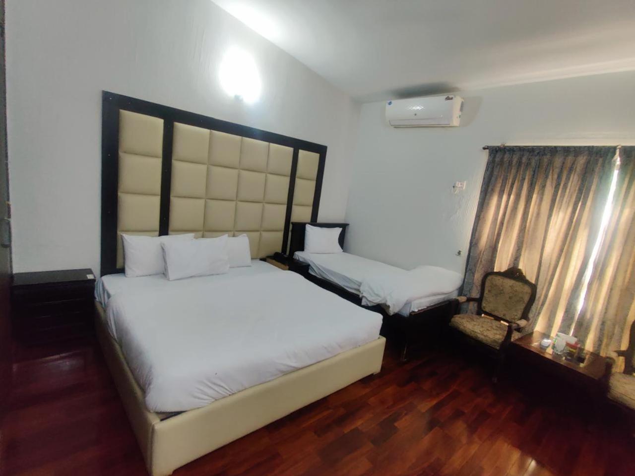 Casa Blanca Boutique Guest House Исламабад Екстериор снимка